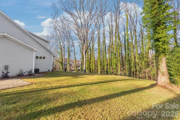 $694,900 | 553 West Lowrance Avenue, Mooresville, NC 28115