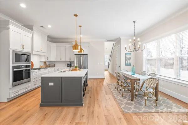 $694,900 | 553 West Lowrance Avenue, Mooresville, NC 28115
