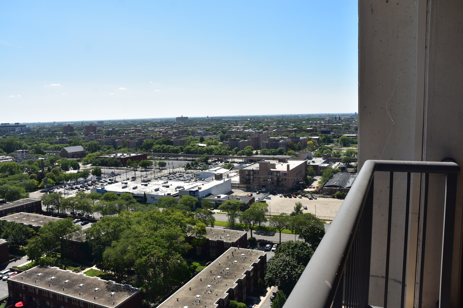 2605 South Indiana Avenue, Unit 2008 Chicago, IL 60616 - Photo 14 of 25 a view of a city