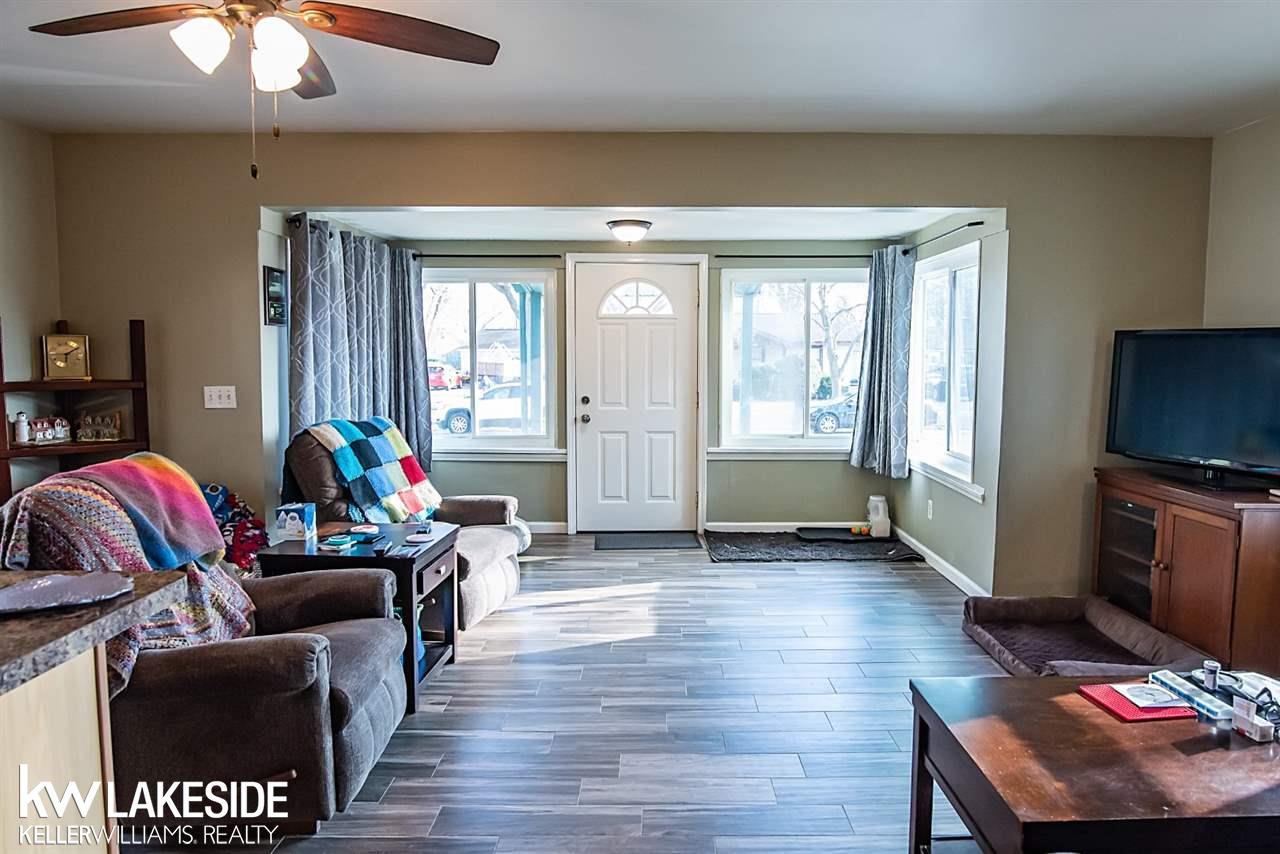 7535 Stephens Center Line, MI 48015 - Photo 13 of 22 Gallery Image 13