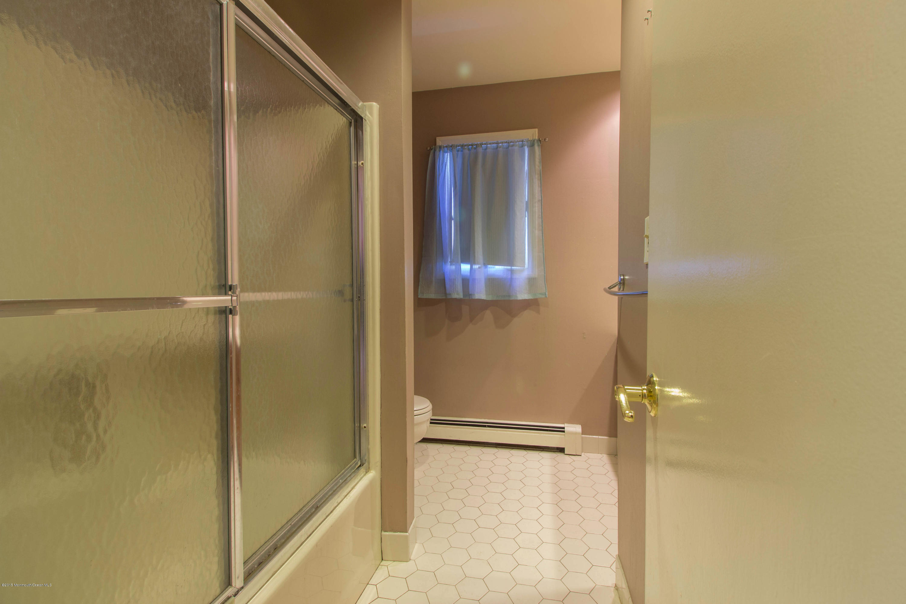 733 Holmdel Road Holmdel, NJ 07733 - Photo 18 of 21 18-733Holmdel