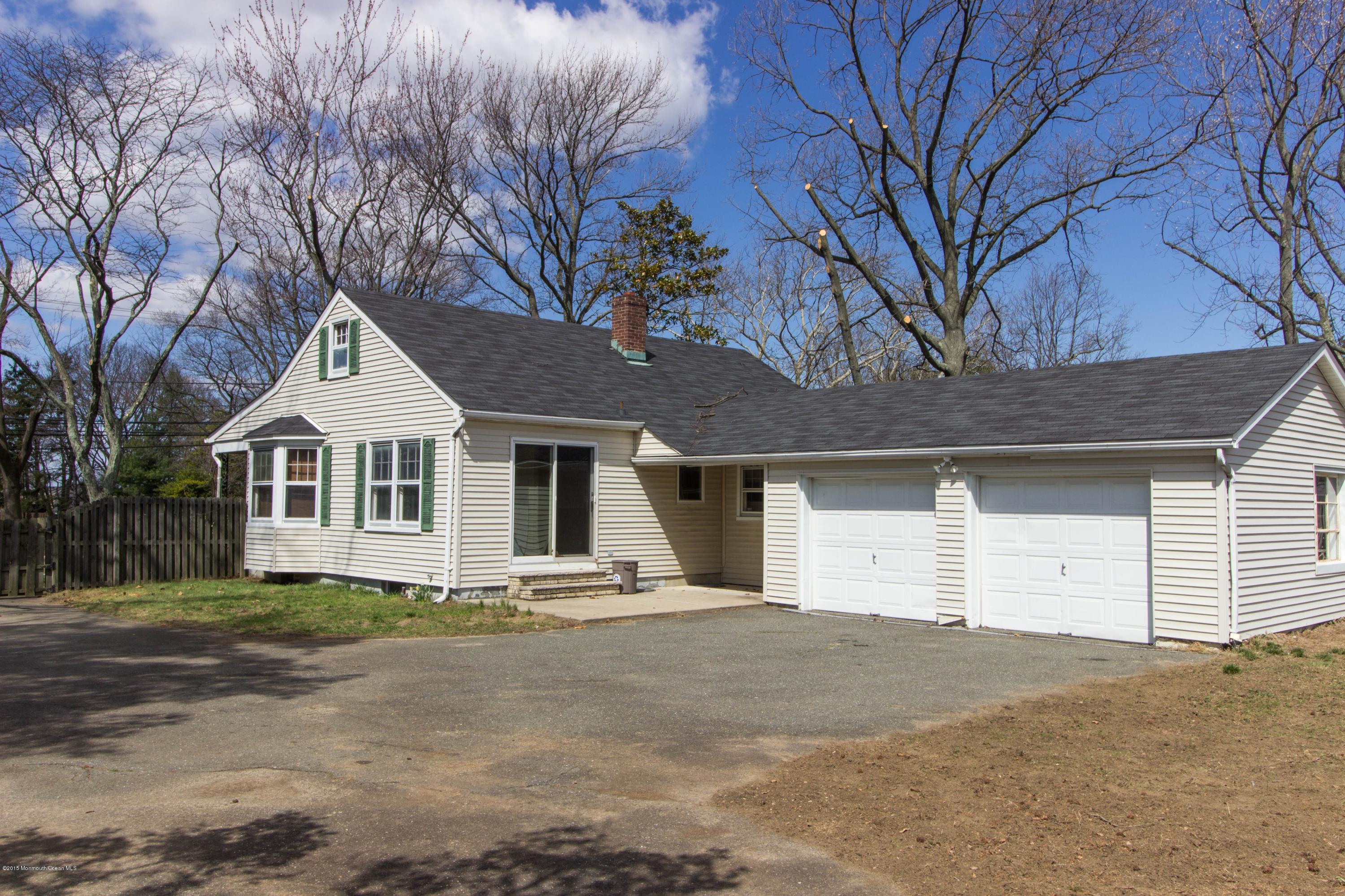 733 Holmdel Road Holmdel, NJ 07733 - Photo 21 of 21 IMG_1640