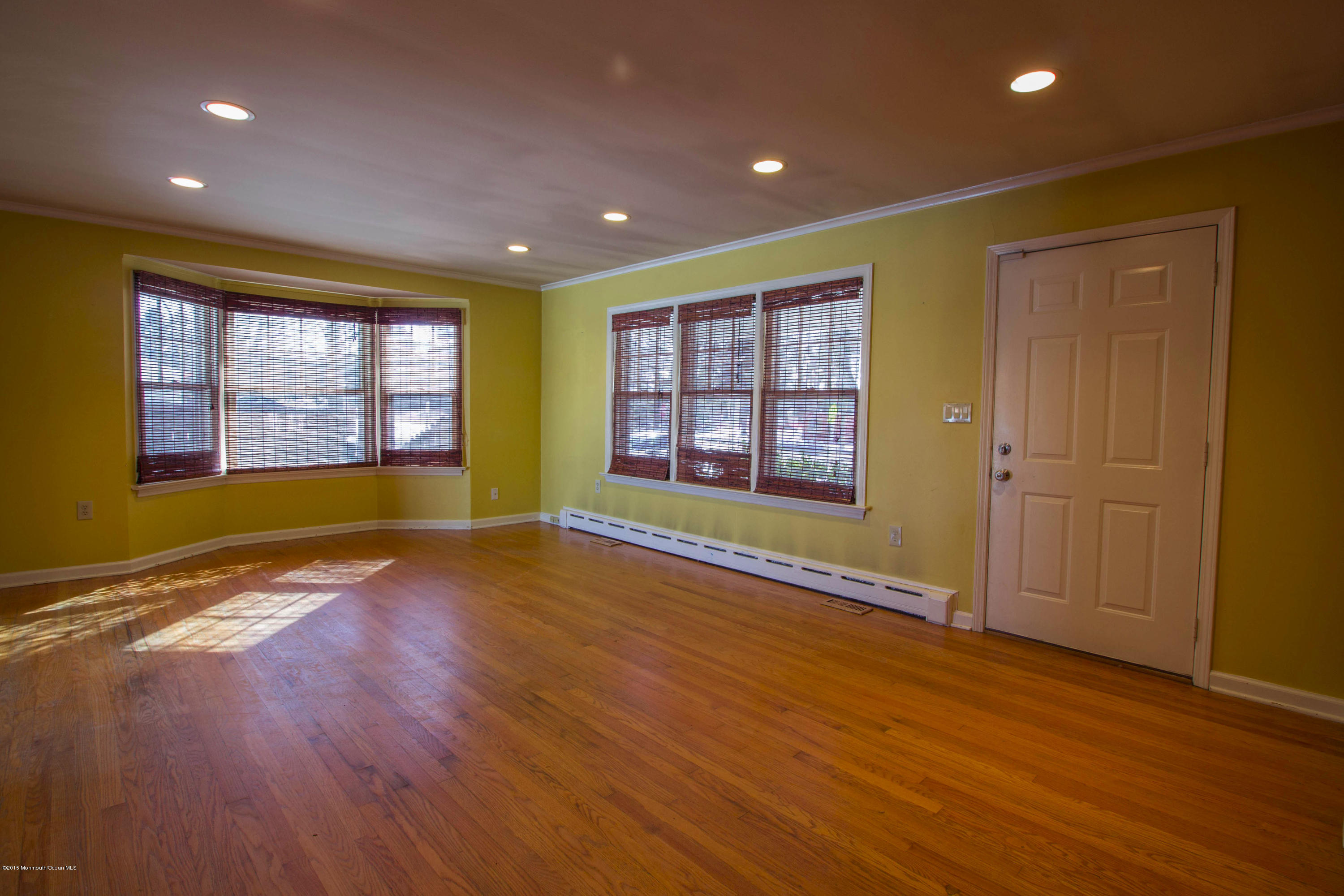 733 Holmdel Road Holmdel, NJ 07733 - Photo 5 of 21 6-733Holmdel