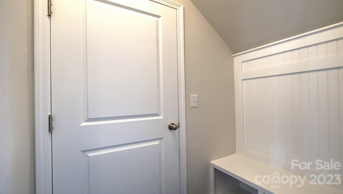 365 Fox Cove Road Hendersonville, NC 28792 - Photo 3 of 12 Gallery Image 3