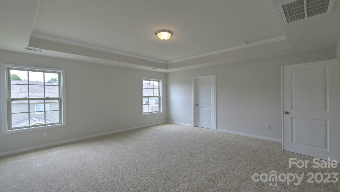 365 Fox Cove Road Hendersonville, NC 28792 - Photo 8 of 12 Gallery Image 8