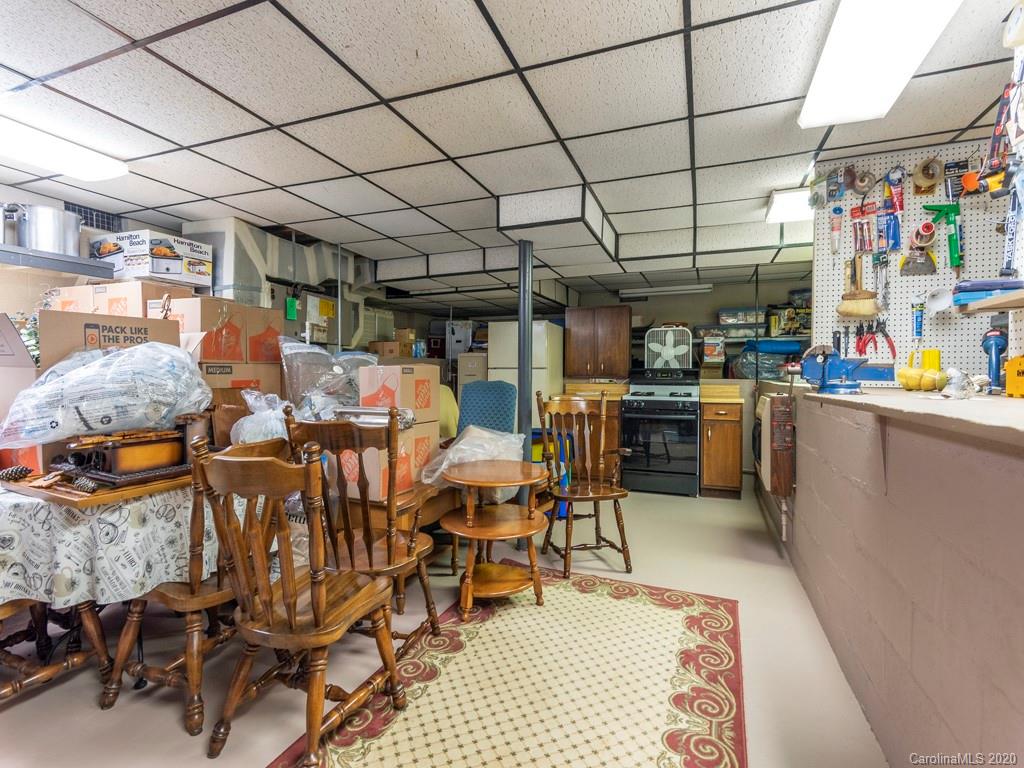 64 Bryant Road Swannanoa, NC 28778 - Photo 20 of 24 Gallery Image 20