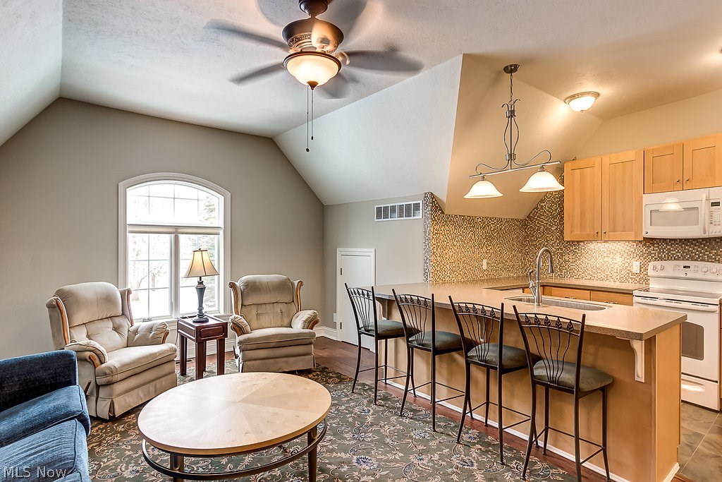 36550 Jackson Road Chagrin Falls, OH 44022 - Photo 24 of 27 Gallery Image 24