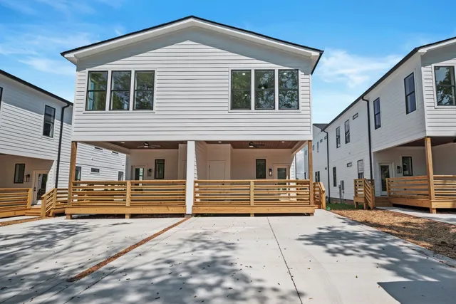 $2,800 | 2521 West Heiman Street, Nashville, TN 37208