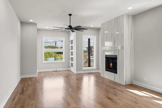 $2,800 | 2521 West Heiman Street, Nashville, TN 37208