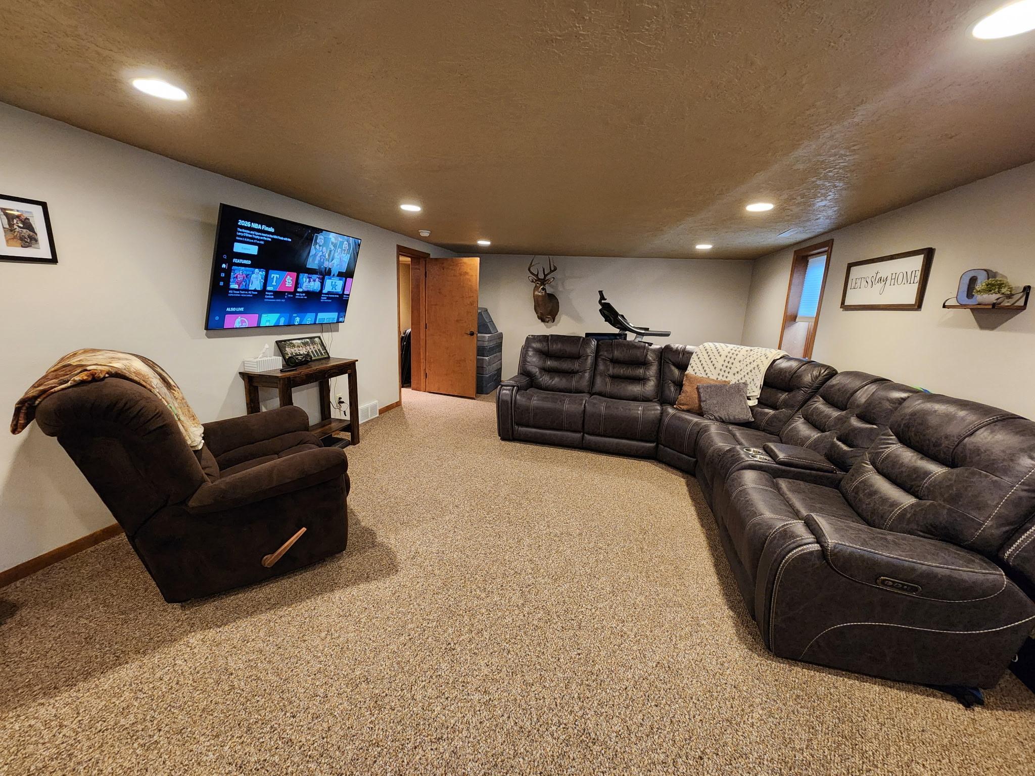 1105 5th Avenue Southwest Pipestone, MN 56164 - Photo 30 of 37