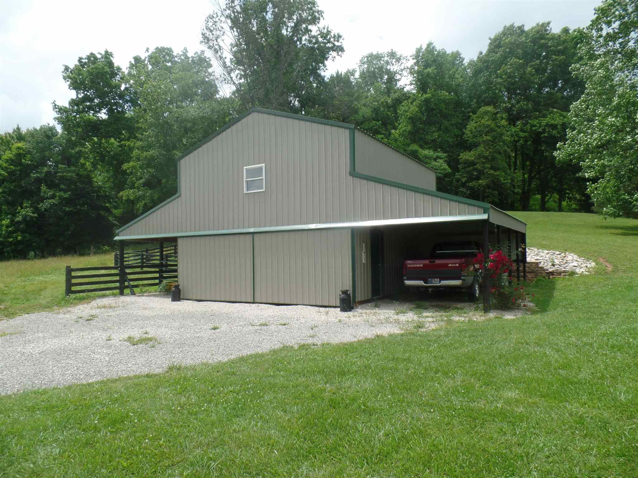 2639 Ore Branch Road Bloomfield, IN 47424 - Photo 22 of 32