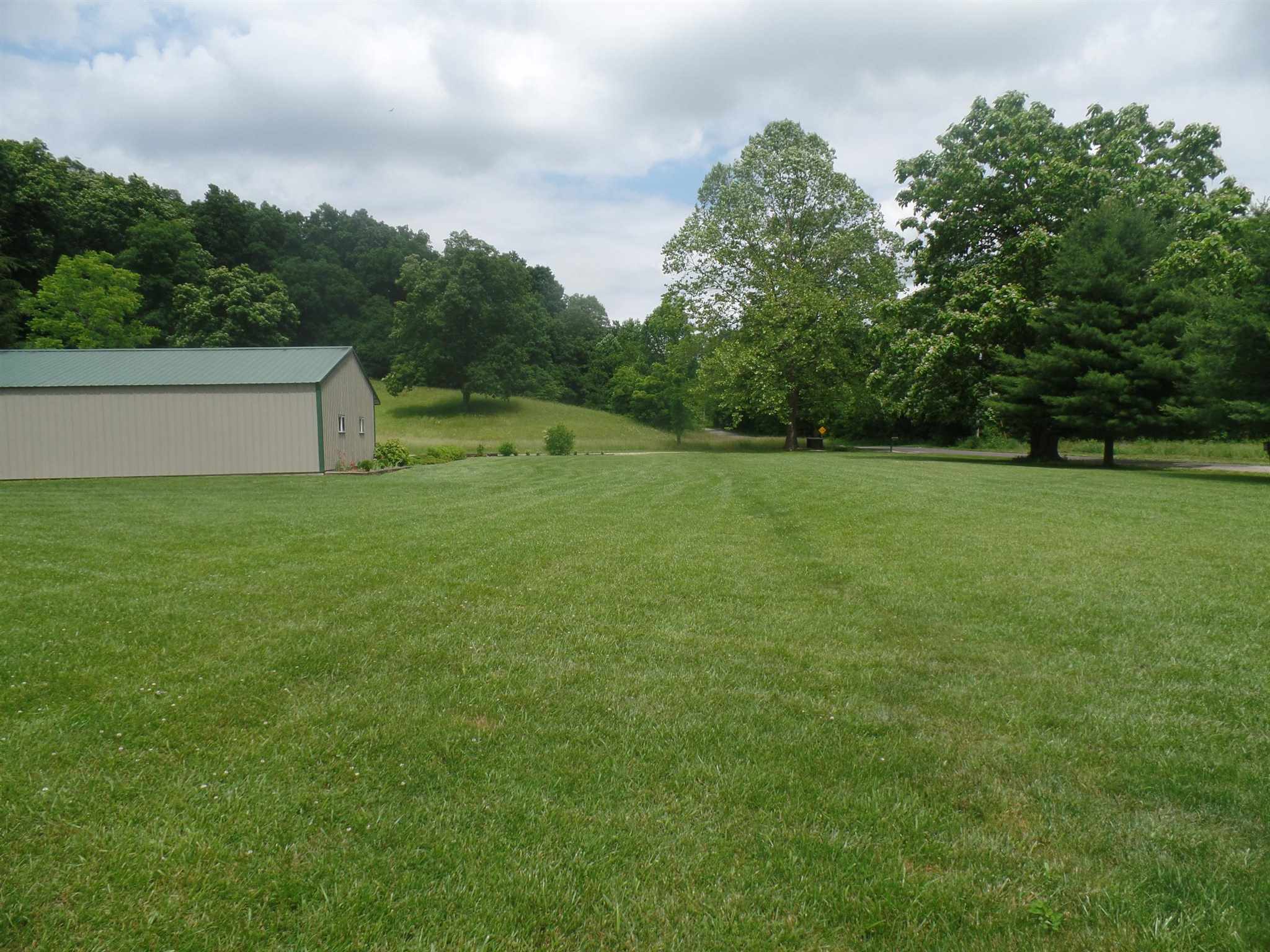 2639 Ore Branch Road Bloomfield, IN 47424 - Photo 29 of 32