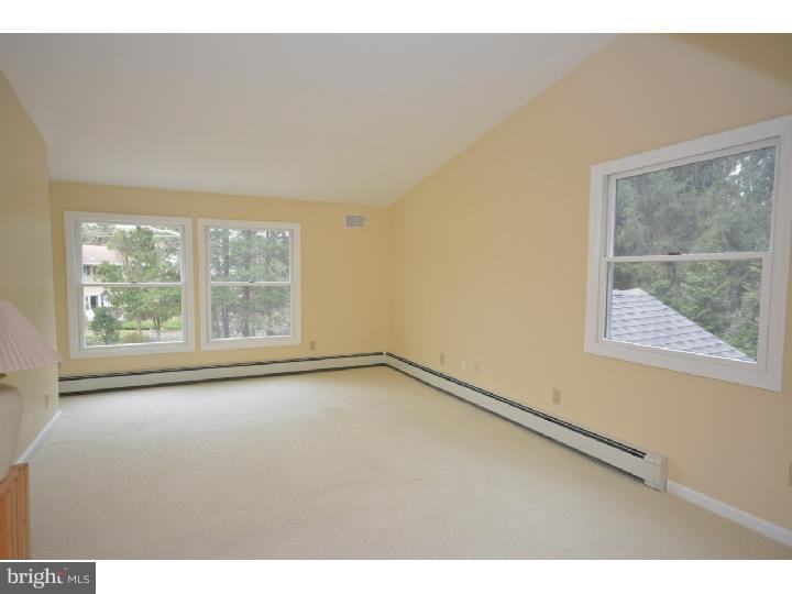 17 Mountainview Road Ewing, NJ 08628 - Photo 14 of 24 Gallery Image 14