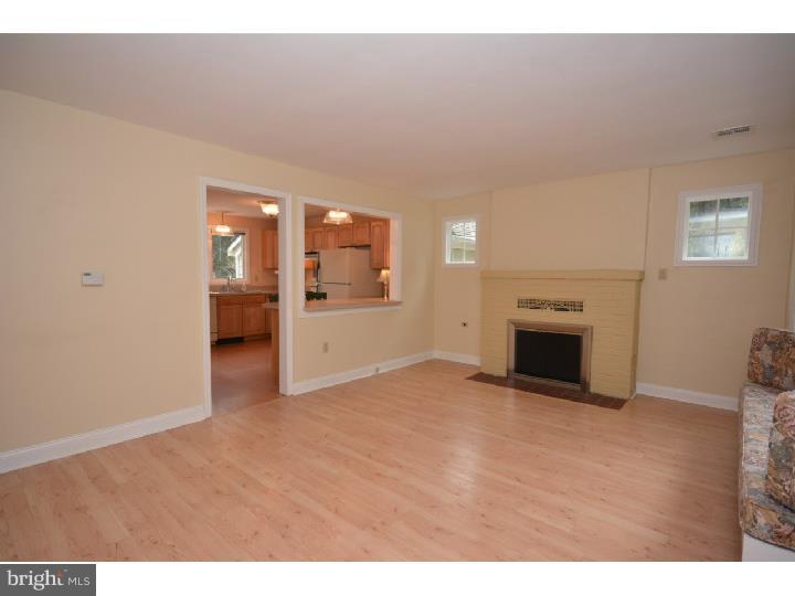17 Mountainview Road Ewing, NJ 08628 - Photo 5 of 24 Gallery Image 5