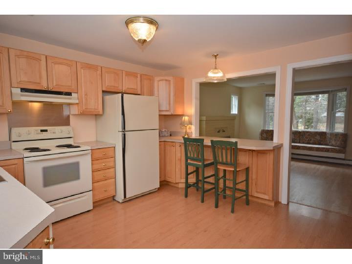 17 Mountainview Road Ewing, NJ 08628 - Photo 6 of 24 Gallery Image 6