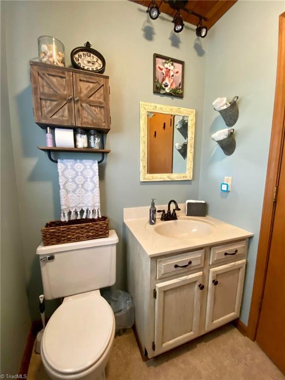 269 Hicks Road Lexington, NC 27295 - Photo 28 of 45 Gallery Image 28