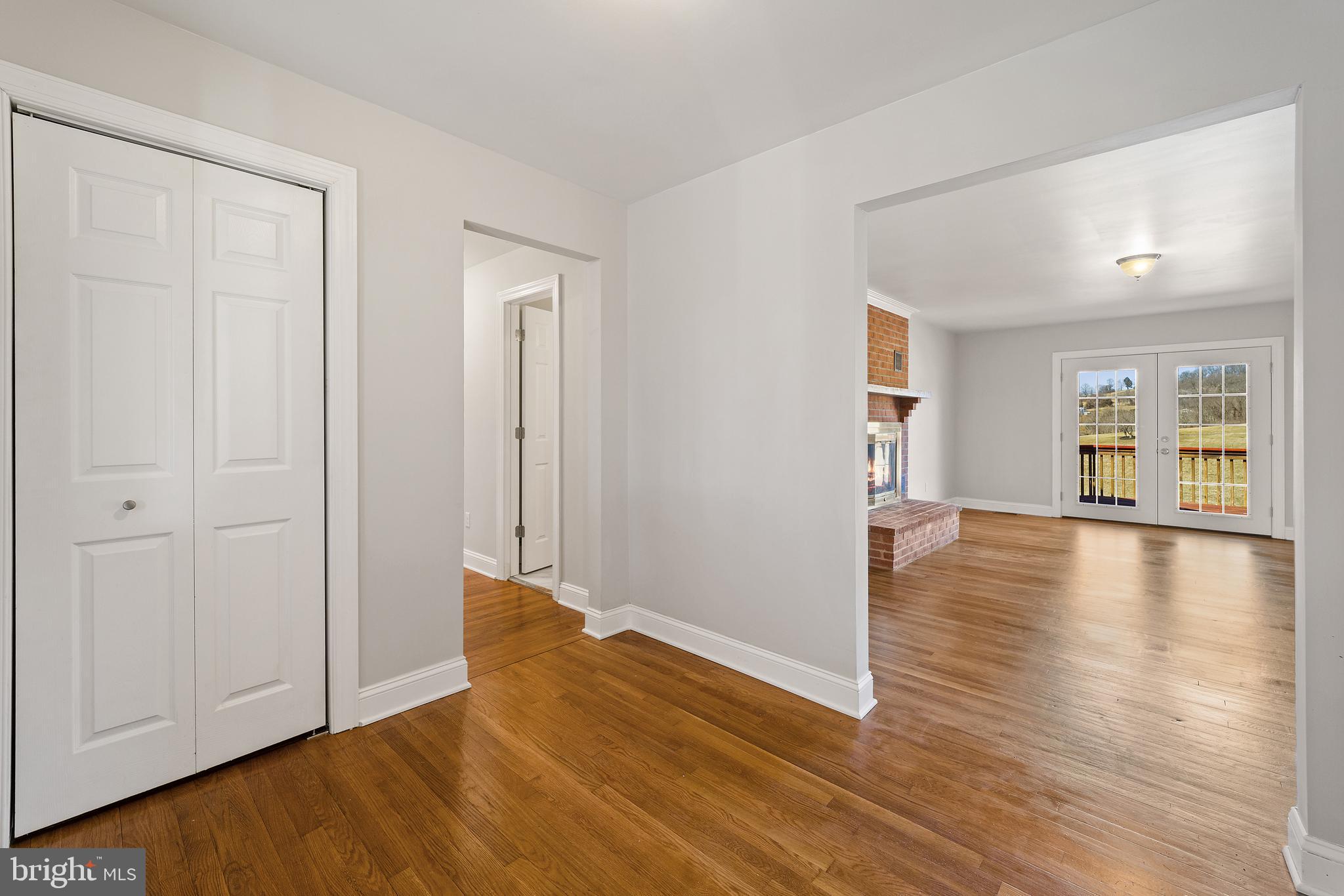 8030 Cannonball Gate Road Warrenton, VA 20186 - Photo 16 of 62 interior
