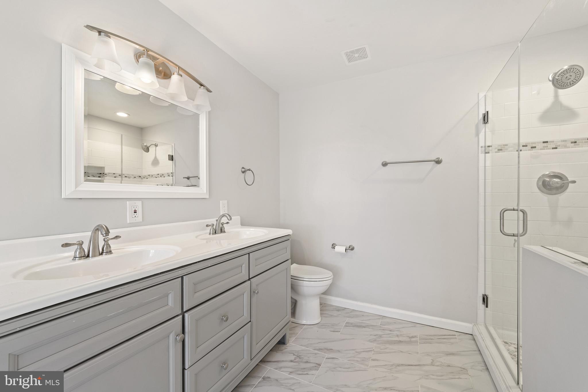 8030 Cannonball Gate Road Warrenton, VA 20186 - Photo 25 of 62 main bath