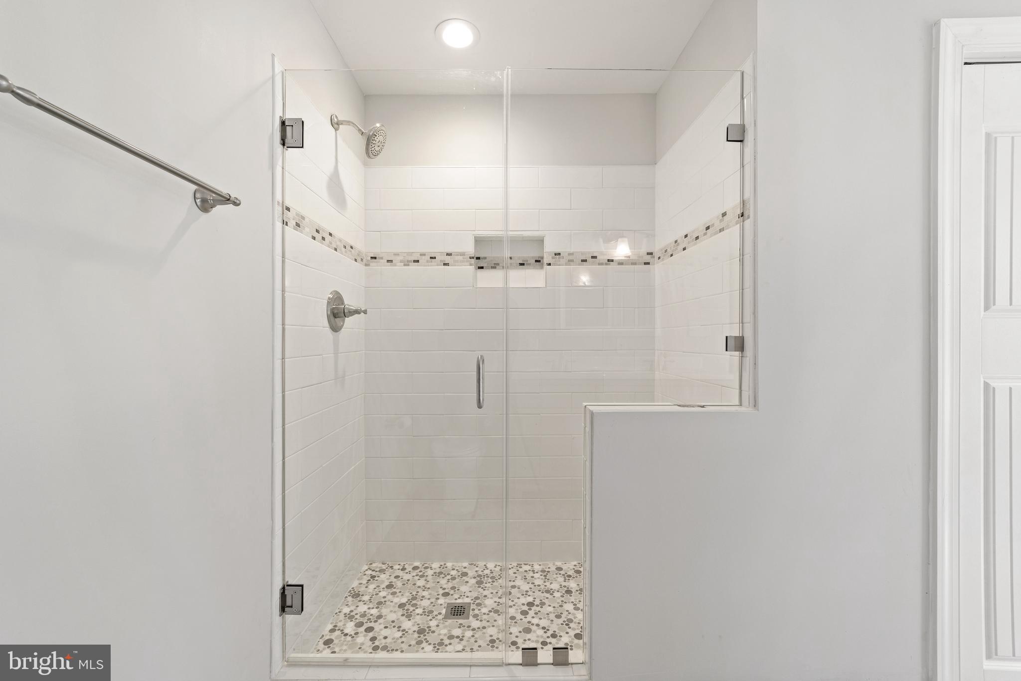 8030 Cannonball Gate Road Warrenton, VA 20186 - Photo 26 of 62 custom shower