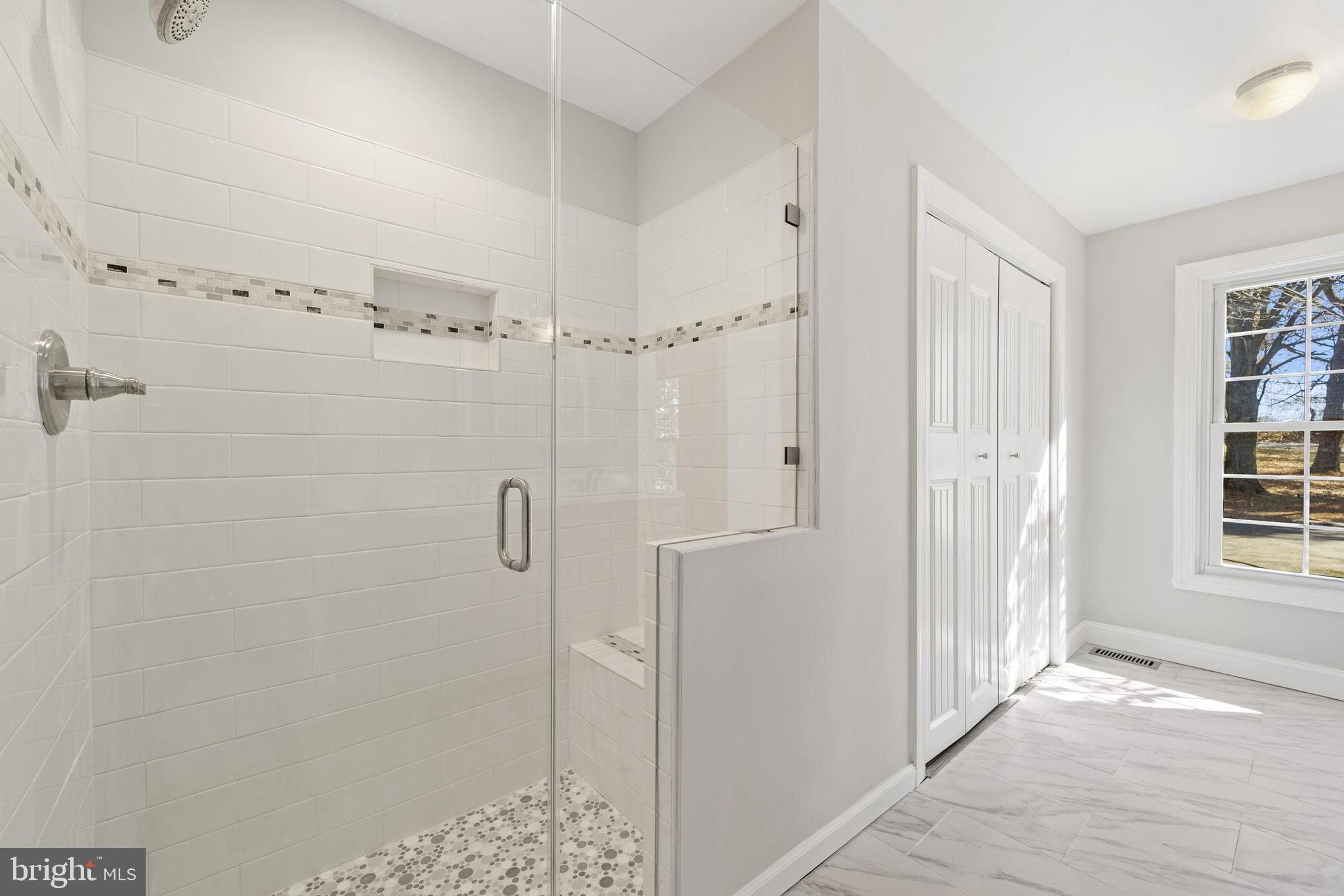 8030 Cannonball Gate Road Warrenton, VA 20186 - Photo 27 of 62 main bath