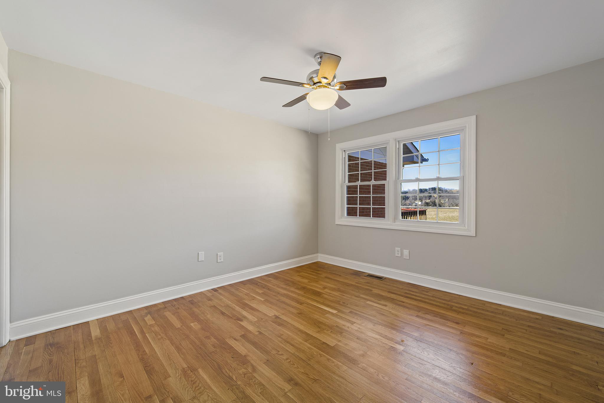 8030 Cannonball Gate Road Warrenton, VA 20186 - Photo 29 of 62 bedroom