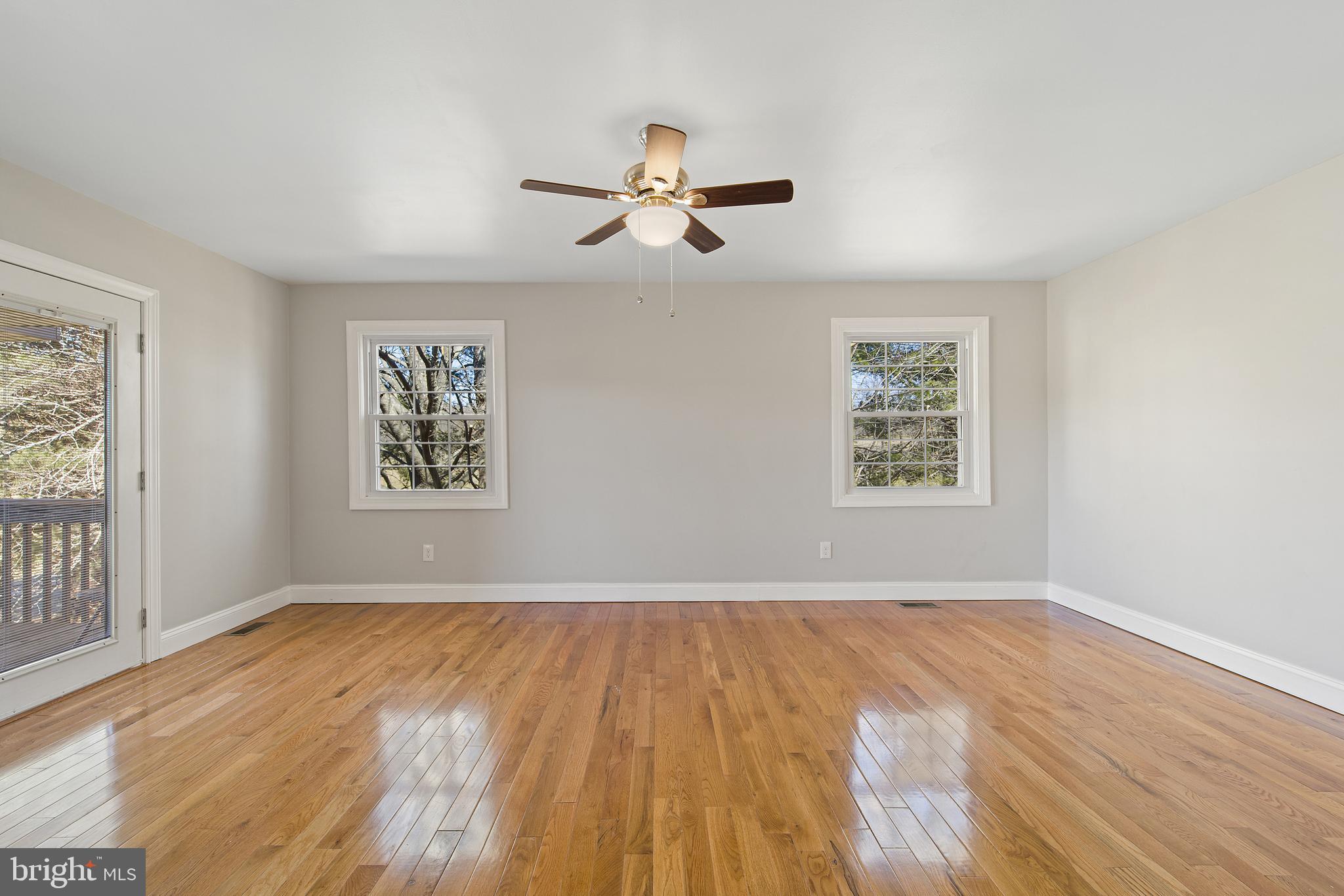 8030 Cannonball Gate Road Warrenton, VA 20186 - Photo 33 of 62 second main bedroom