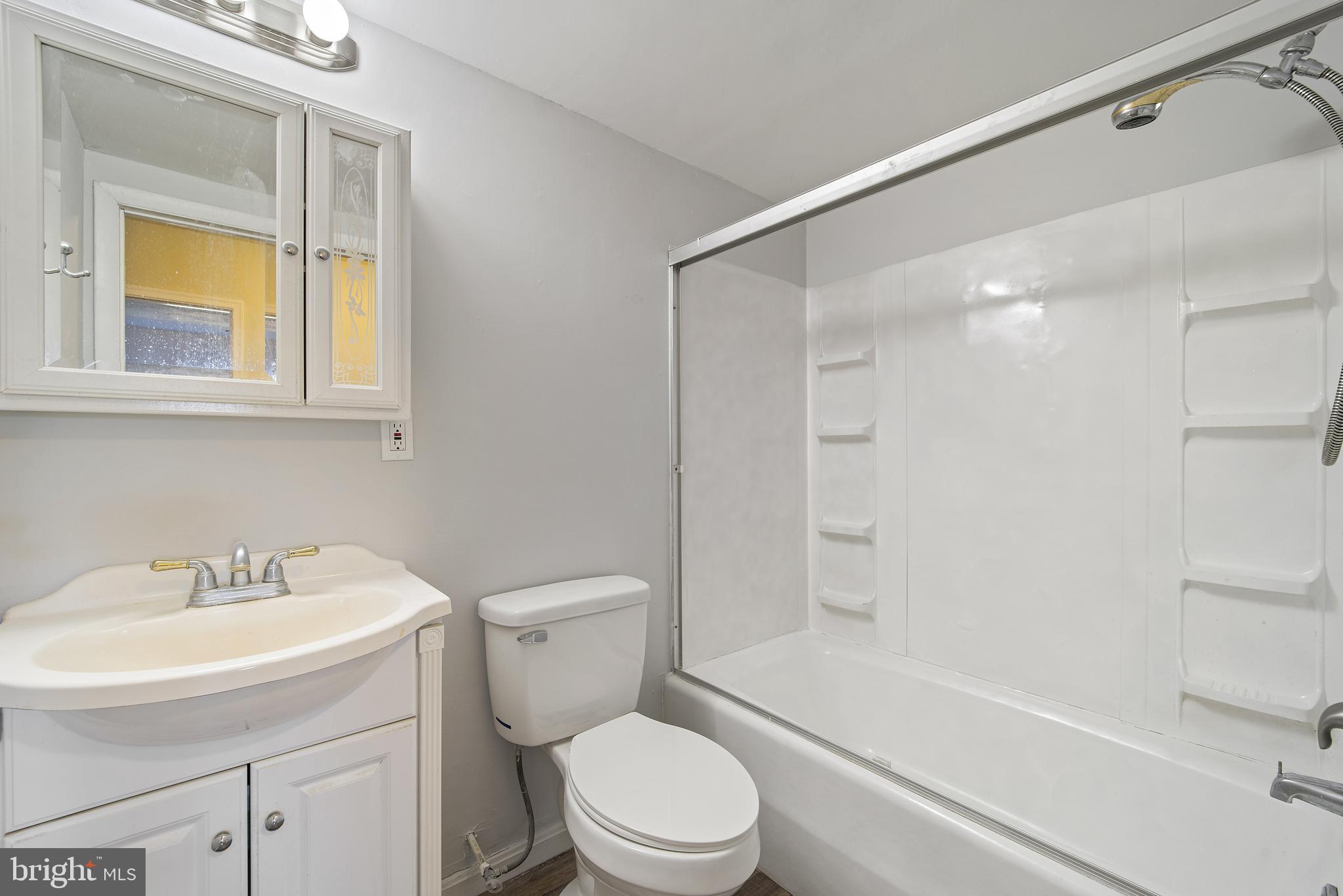 8030 Cannonball Gate Road Warrenton, VA 20186 - Photo 43 of 62 basement bath