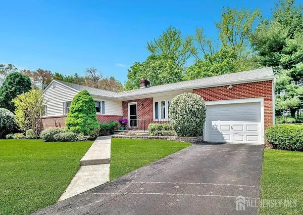 $4,000 | 12 Windsor Drive, West Windsor, NJ 08550