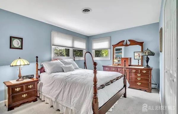 $4,000 | 12 Windsor Drive, West Windsor, NJ 08550