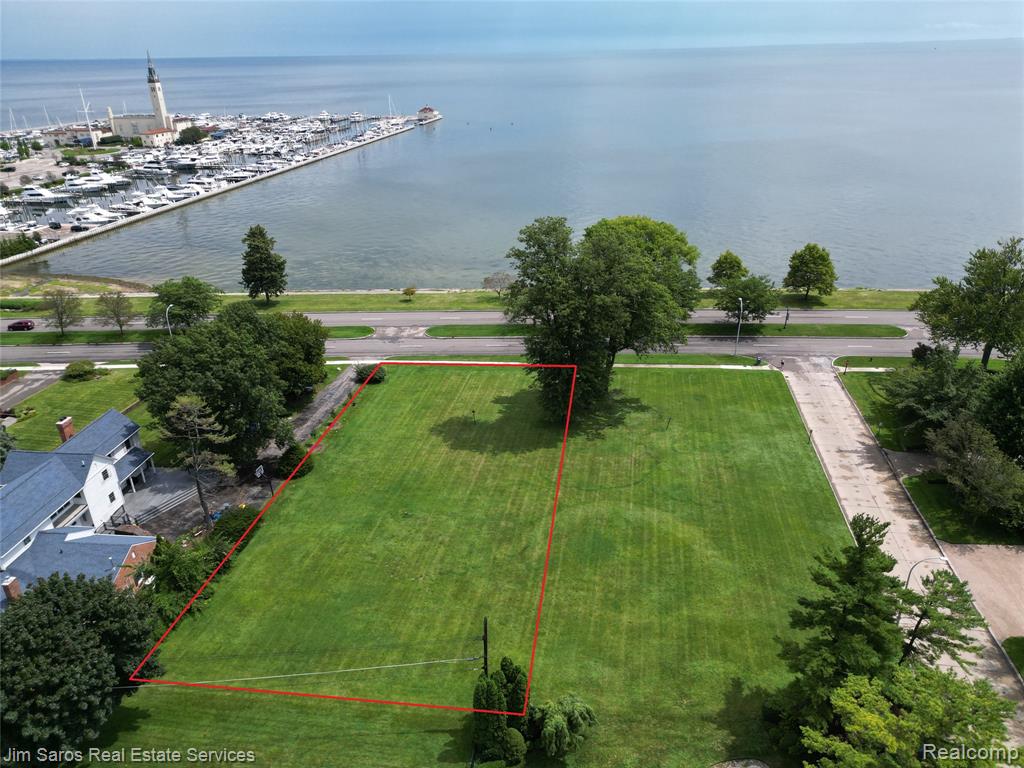 749 Lake Shore Road Grosse Pointe Shores, MI 48236 - Photo 9 of 9