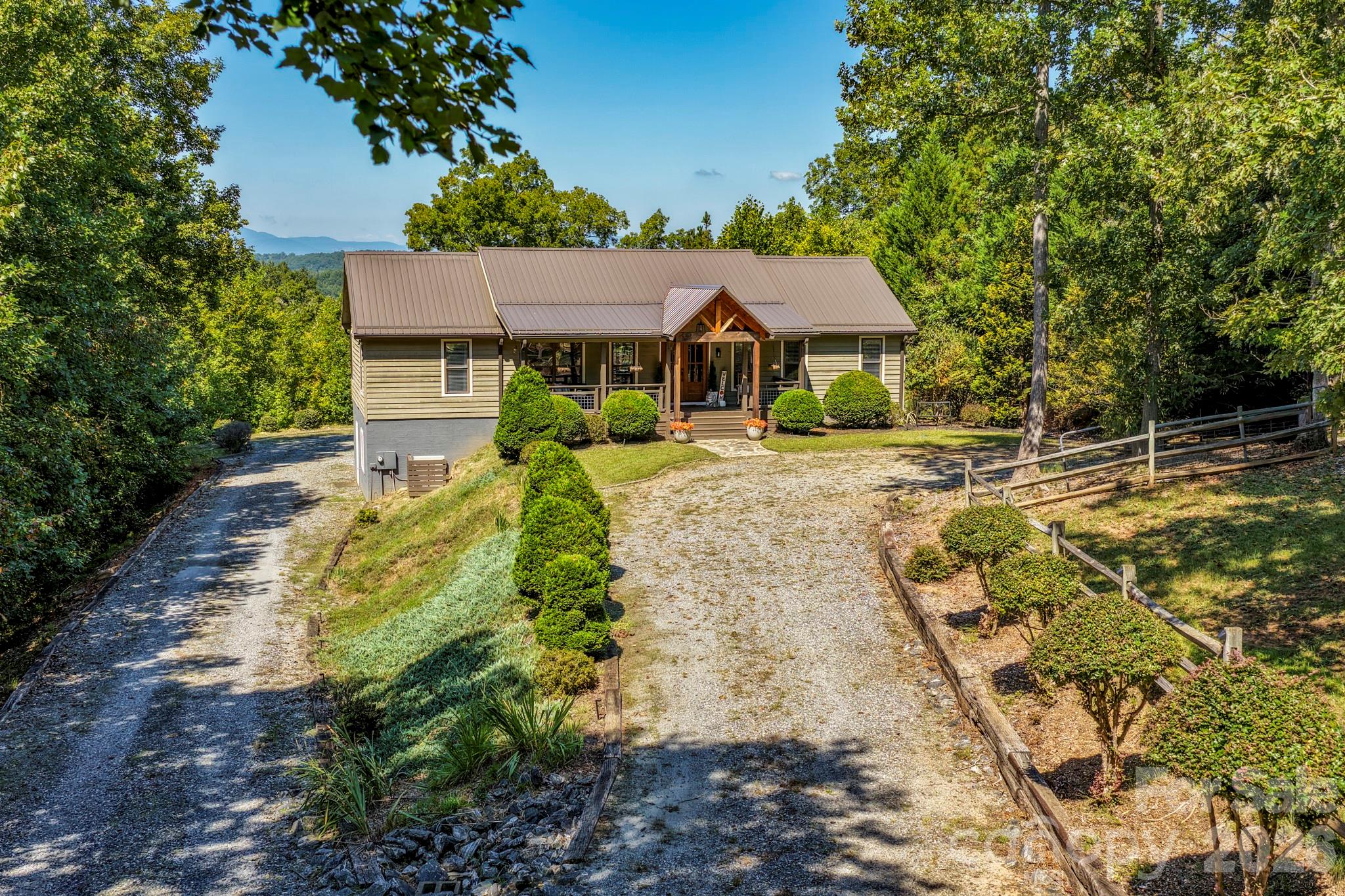255 Cross Ridge Drive Rutherfordton, NC 28139 - Photo 2 of 45 Gallery Image 2