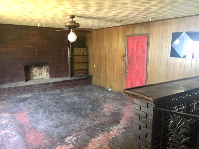 202 Delta Road Memphis, TN 38109 - Photo 4 of 10