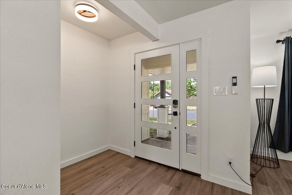 202 South 18th Street Coeur D'Alene, ID 83814 - Photo 12 of 52 07-Entry