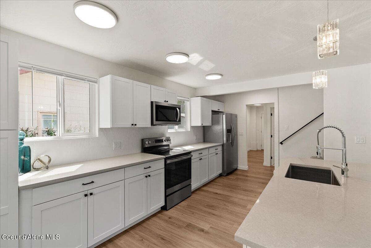 202 South 18th Street Coeur D'Alene, ID 83814 - Photo 5 of 52 12-Kitchen