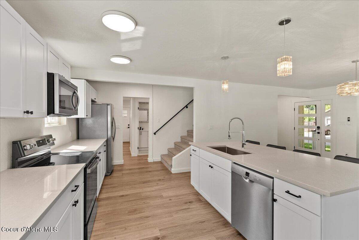 202 South 18th Street Coeur D'Alene, ID 83814 - Photo 6 of 52 13-Kitchen