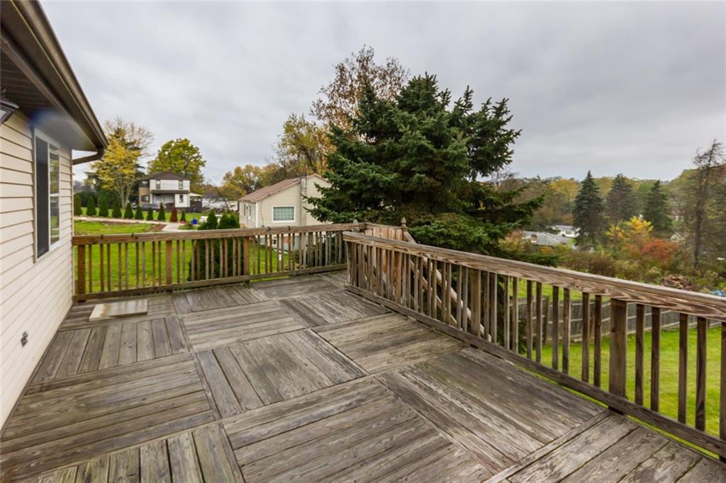 511 Beatty Road Monroeville, PA 15146 - Photo 19 of 23 Deck