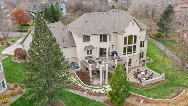 $1,699,900 | 18434 Bearpath Trail, Eden Prairie, MN 55347