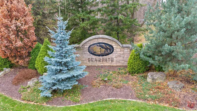$1,699,900 | 18434 Bearpath Trail, Eden Prairie, MN 55347