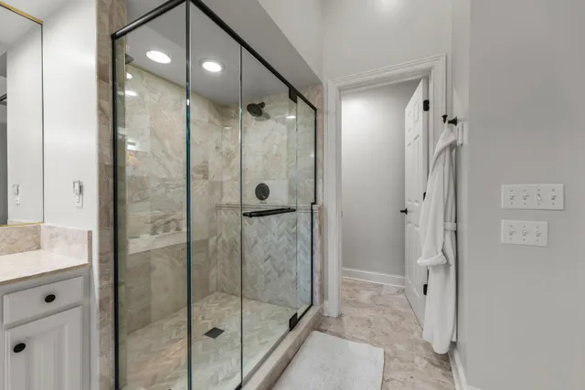 $1,699,900 | 18434 Bearpath Trail, Eden Prairie, MN 55347