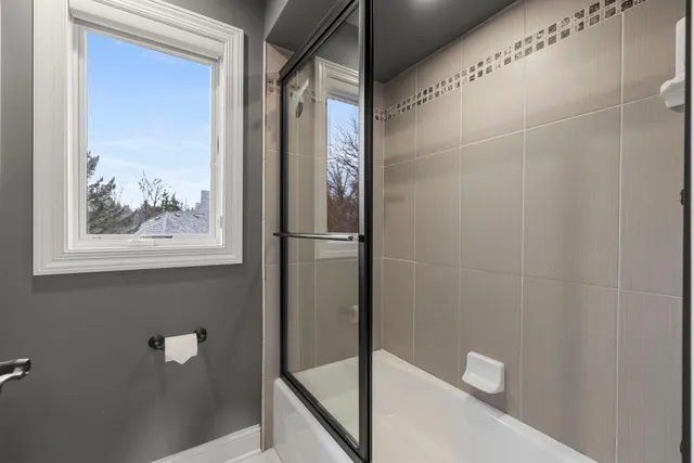 $1,699,900 | 18434 Bearpath Trail, Eden Prairie, MN 55347