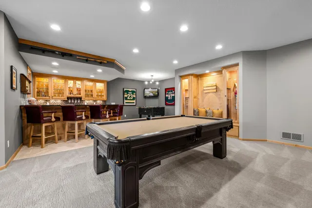 $1,699,900 | 18434 Bearpath Trail, Eden Prairie, MN 55347