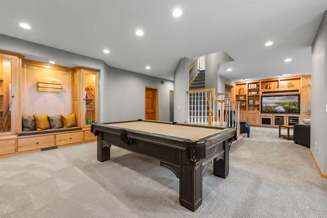 $1,699,900 | 18434 Bearpath Trail, Eden Prairie, MN 55347