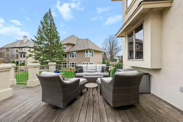 $1,699,900 | 18434 Bearpath Trail, Eden Prairie, MN 55347