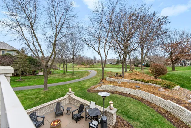 $1,699,900 | 18434 Bearpath Trail, Eden Prairie, MN 55347