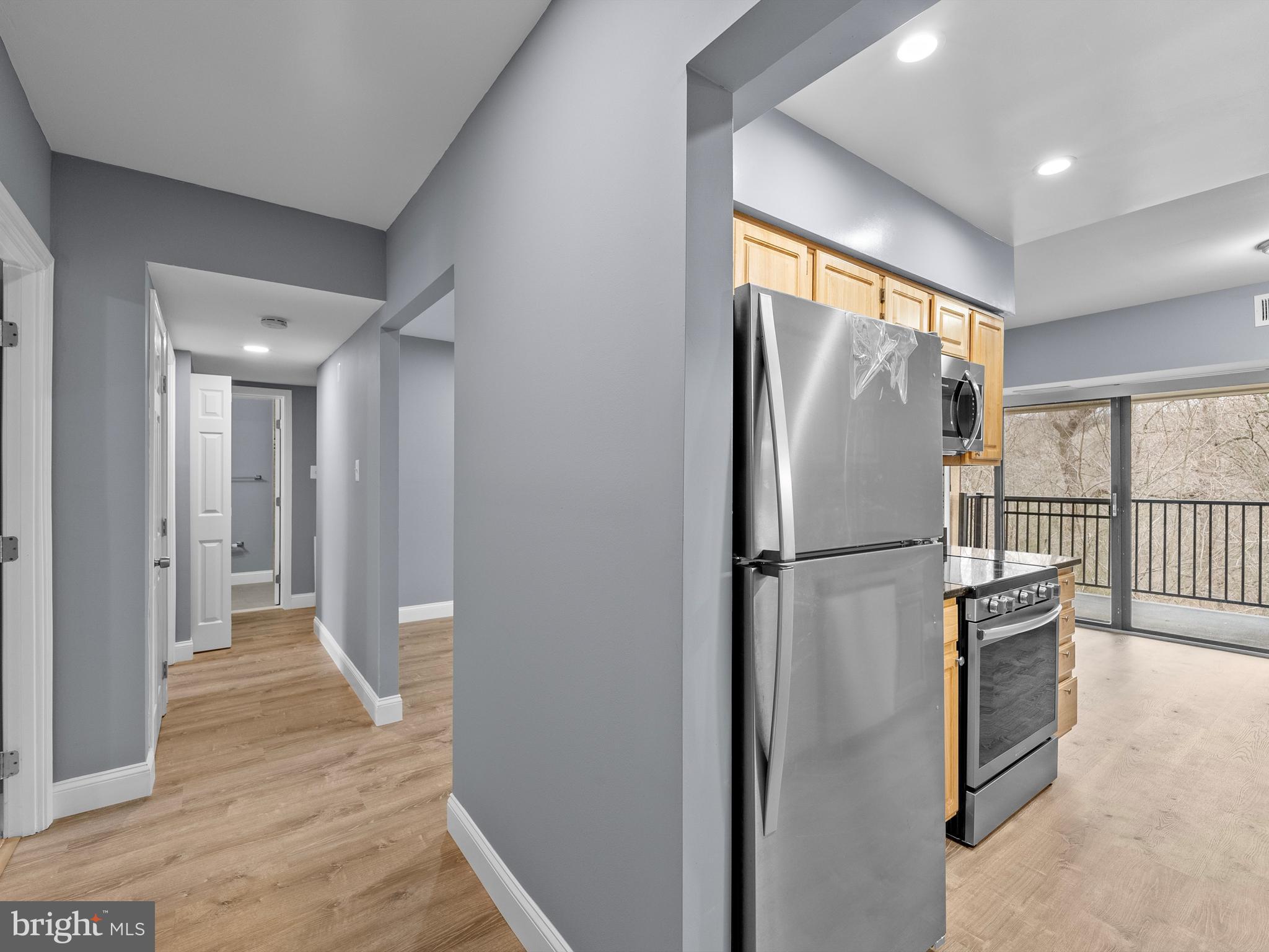 11613 Stoneview Square, Unit 21C Reston, VA 20191 - Photo 2 of 23
