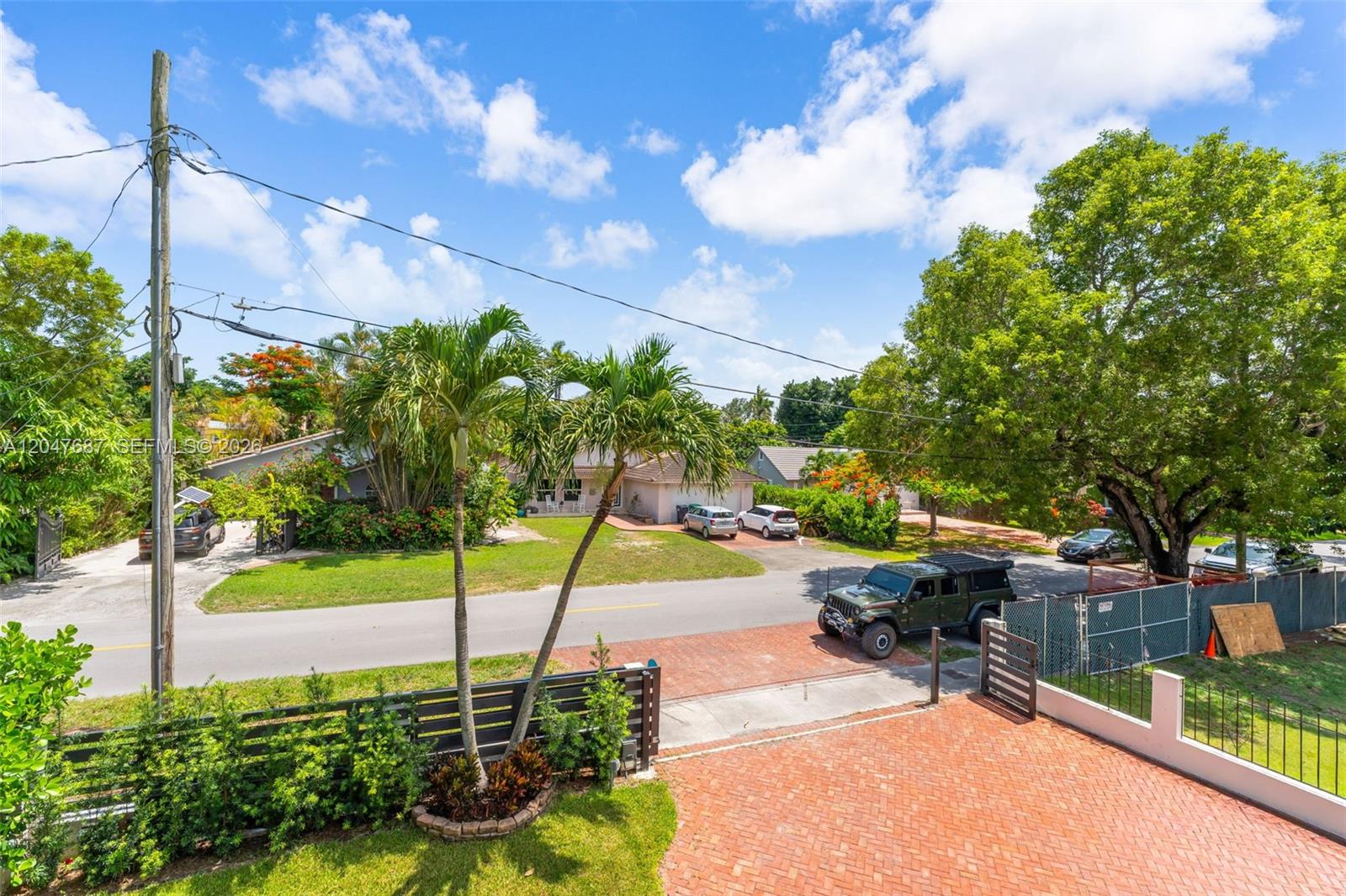 4035 Southwest 14th Street Miami, FL 33134 - Photo 33 of 37