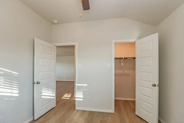 $1,945 | 10810 Cloudless Court, Conroe, TX 77303