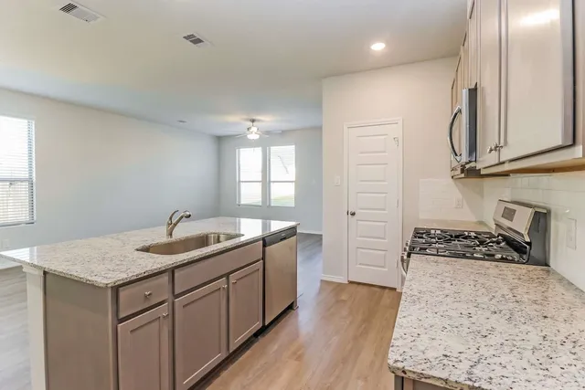 $1,945 | 10810 Cloudless Court, Conroe, TX 77303