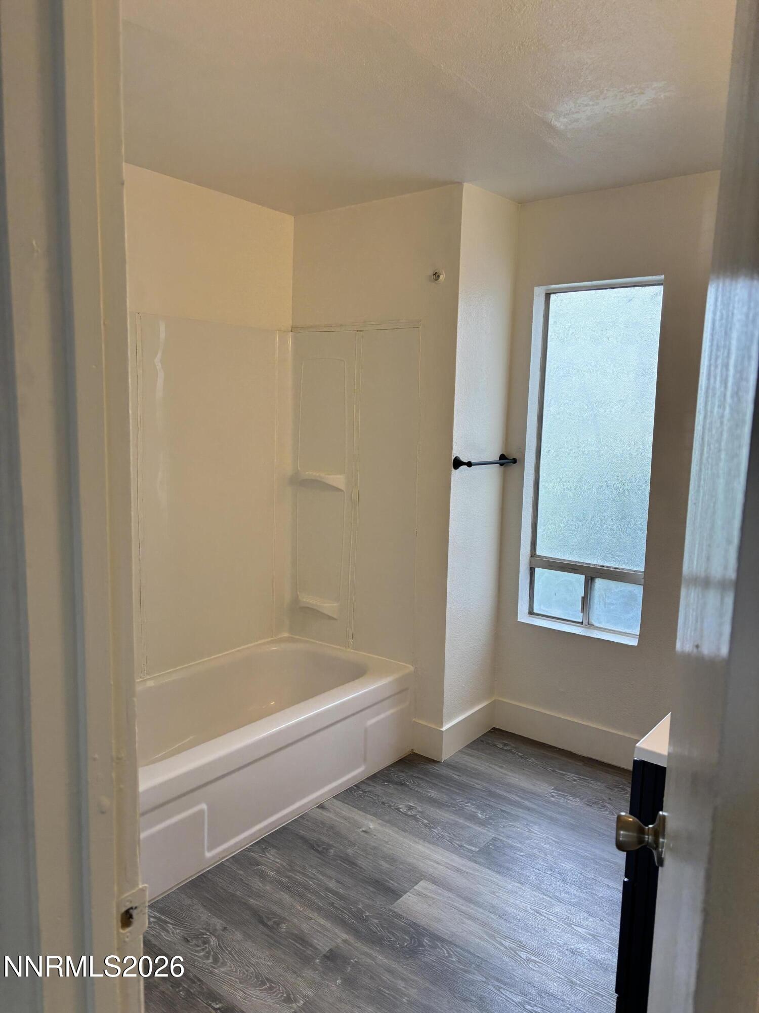 3909 Clear Acre Lane, Unit 33 Reno, NV 89512 - Photo 8 of 17 3909 Clear Acre - Bathroom