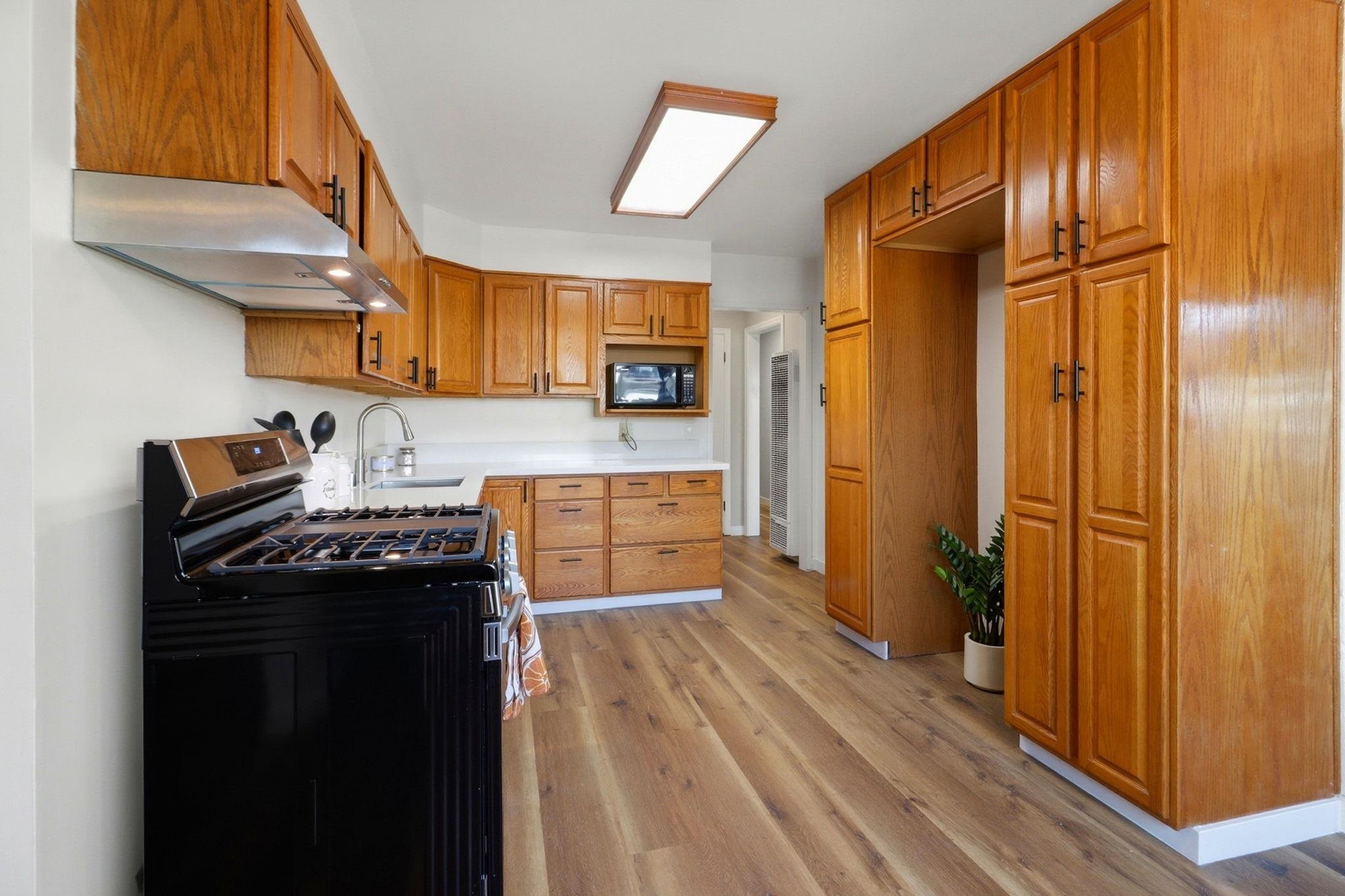 280 Calais Drive Pinole, CA 94564 - Photo 20 of 60